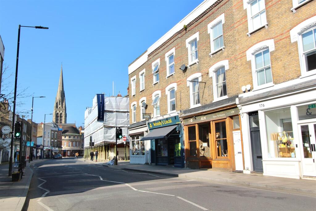 Stoke Newington Church Street, N16