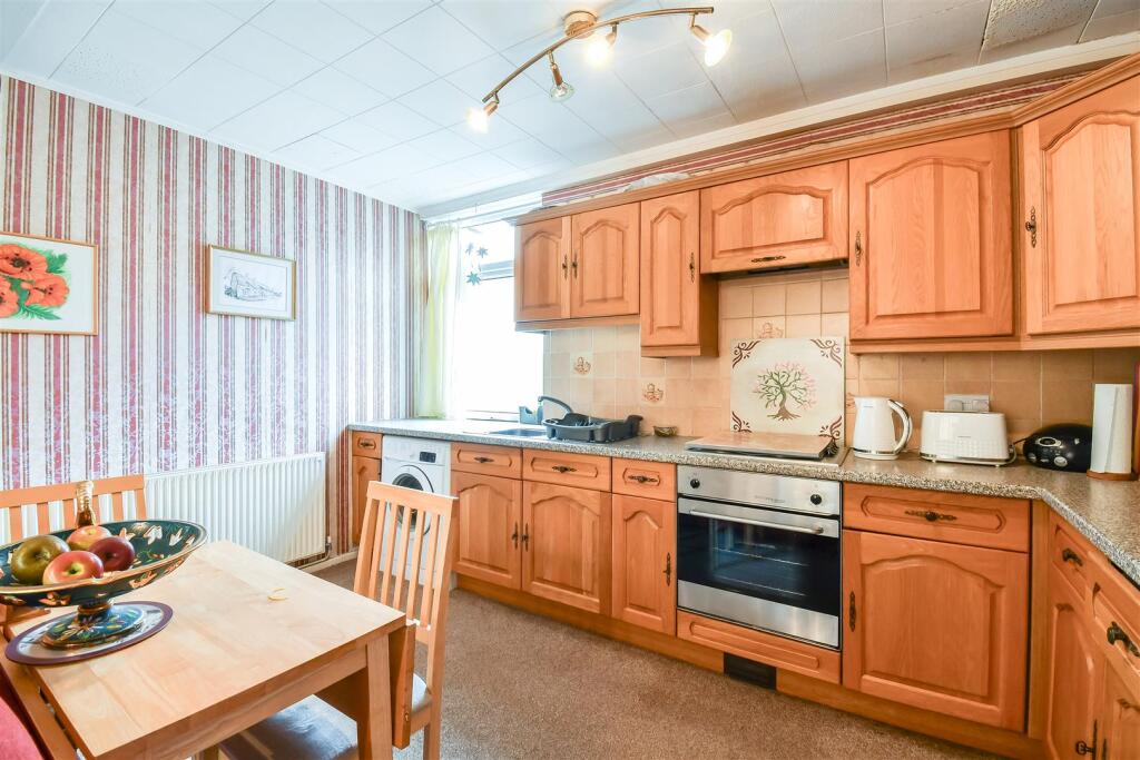 Kitchen / Breakfast