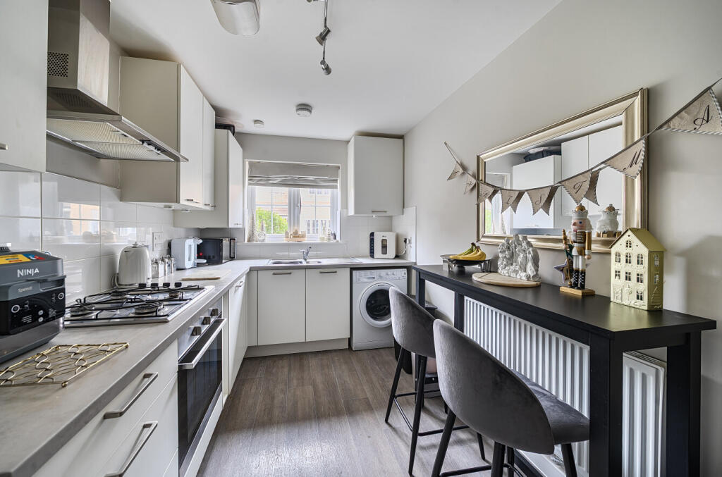 1385457-11-69285e...