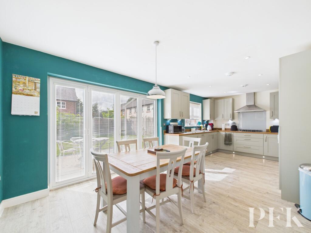 Open Plan Dining Kitchen