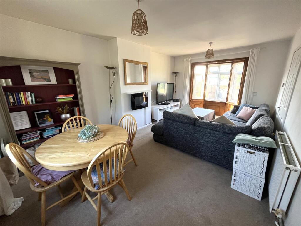 Living / Dining Room