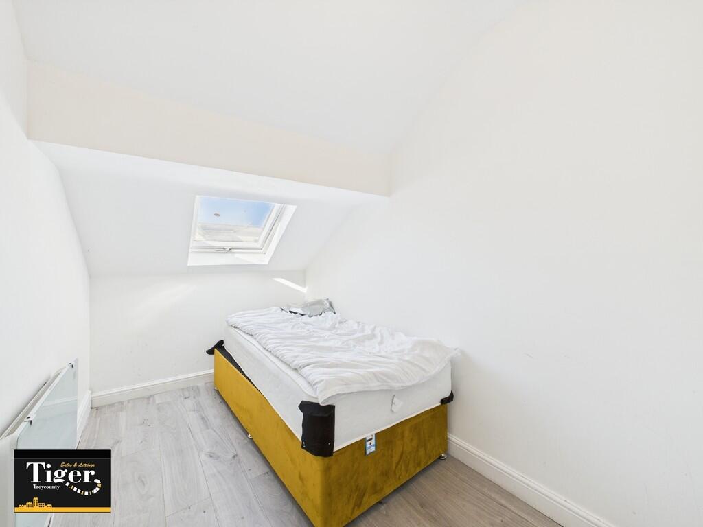 CAM03440G0-PR0299...