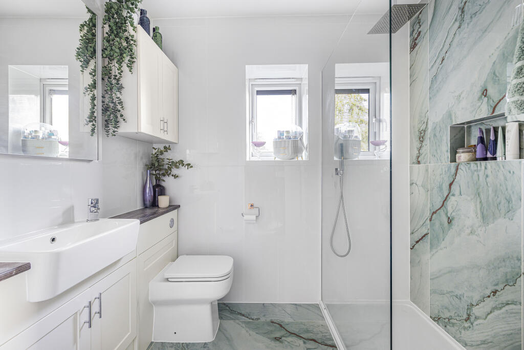 En suite 1