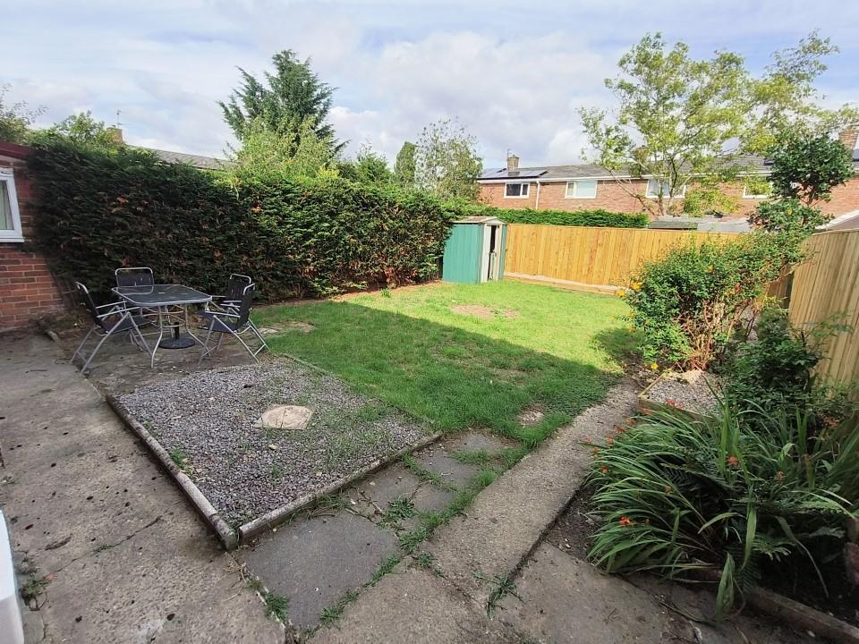 GARDEN 1.jpg