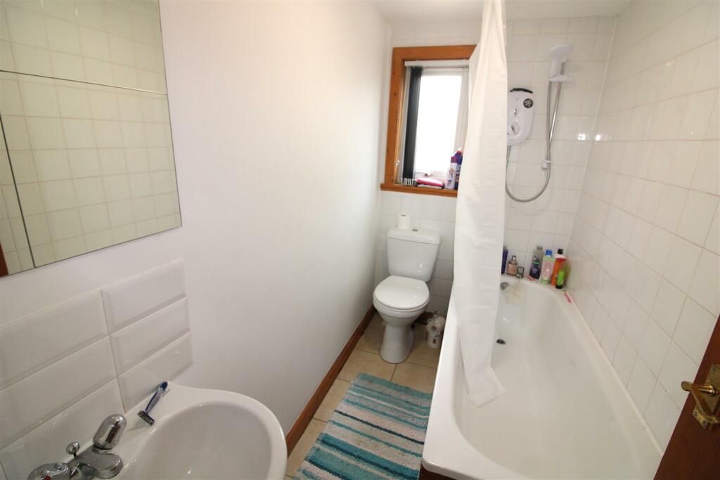 Bathroom 3