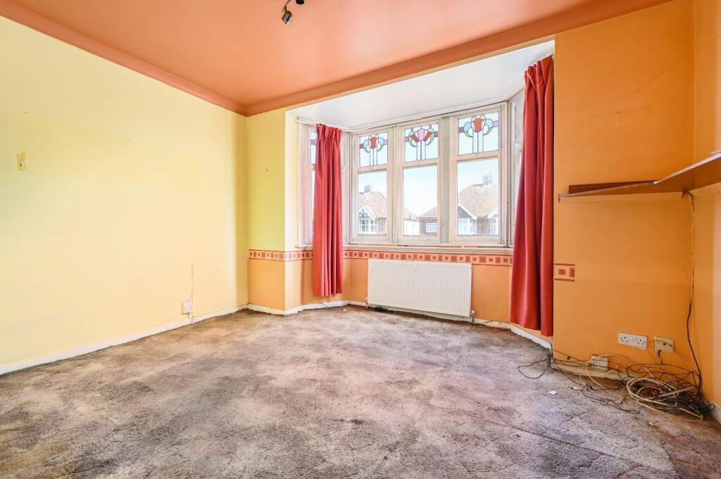 F3 172 old shoreham rd bn3 (6).jpg