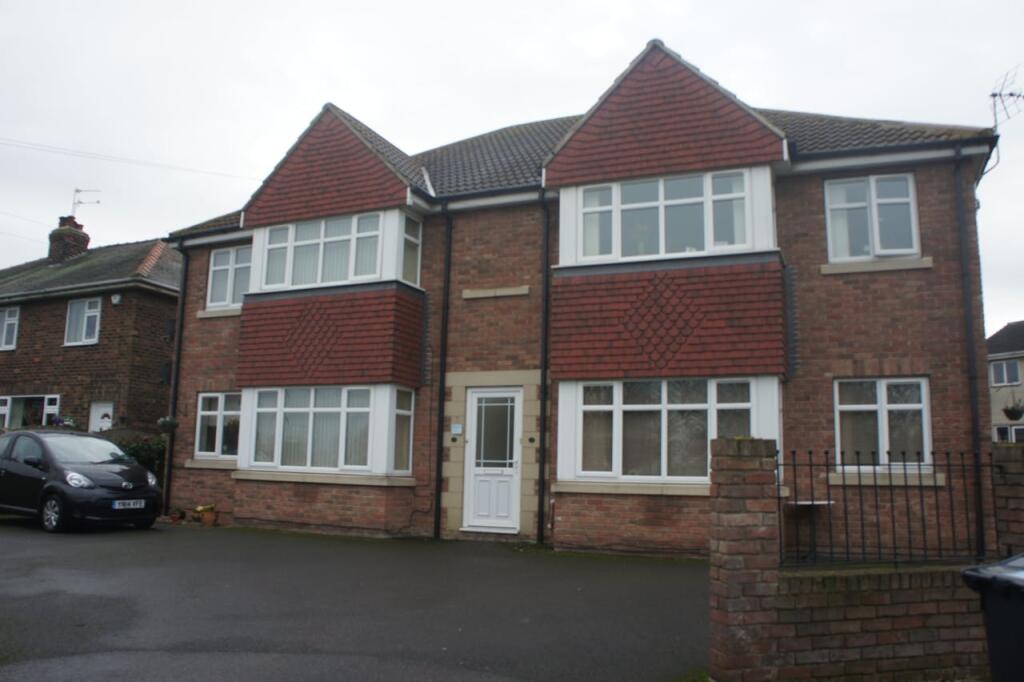 Claras Court, Flat 3, Church Road, Wadworth, Doncaster, DN11 9BD