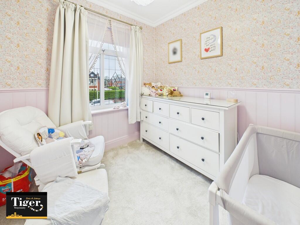 CAM02176G0-PR0777...