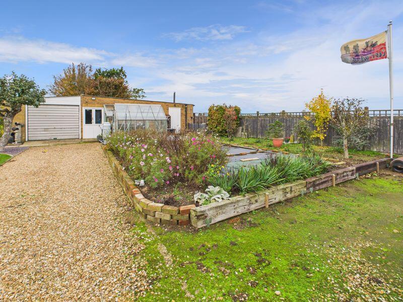Vegetable Garden/Detached Outbuilding
