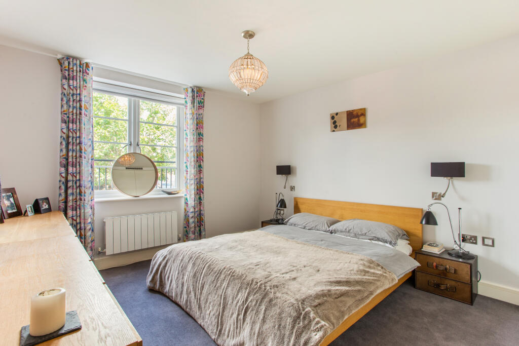 Main Bedroom