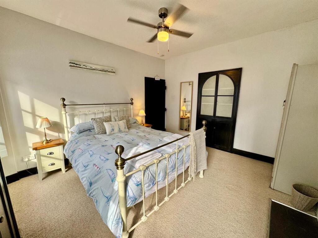 PHOTO-2025-10-11-10-18-39 (11).jpg