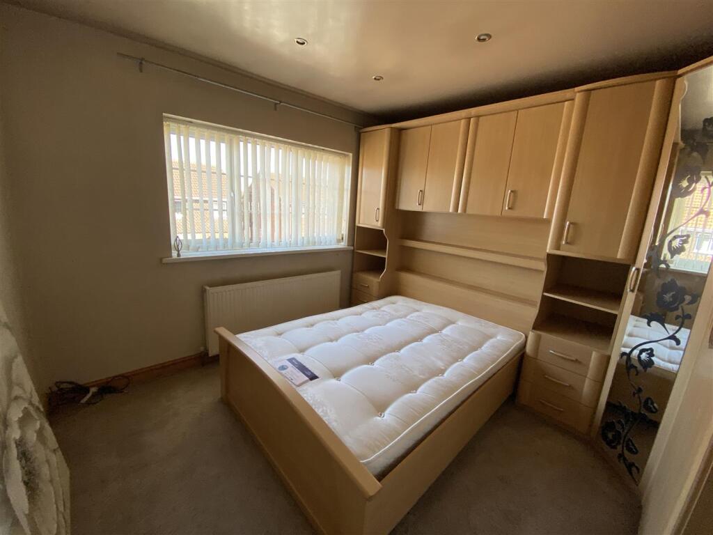 Bedroom no.1 front double: