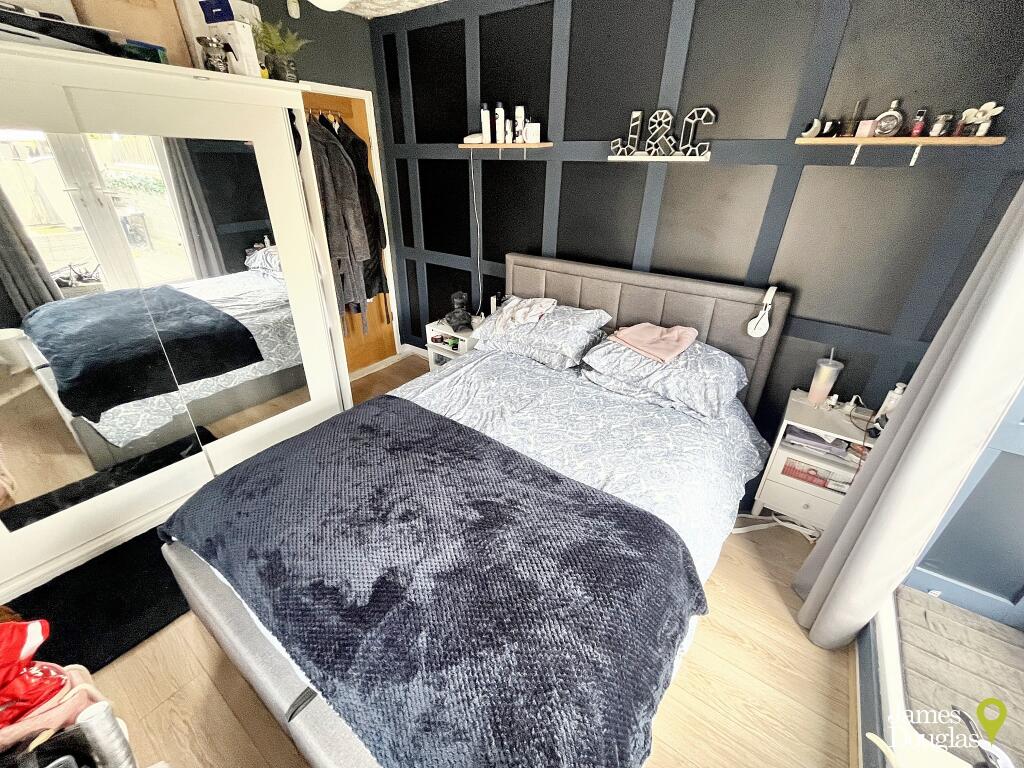Bed2