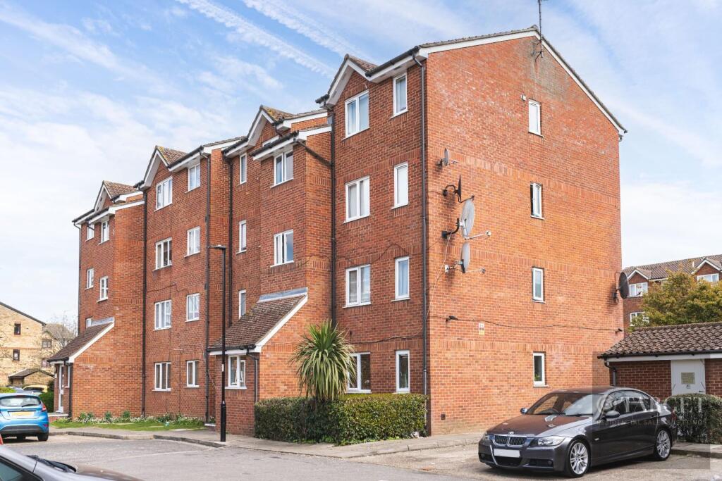 Linnet Close WM-10.jpg