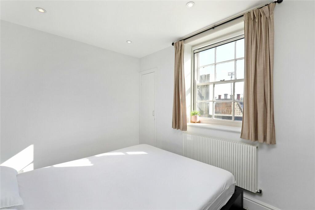 Double Bedroom
