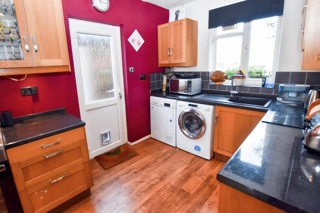 Kitchen 6