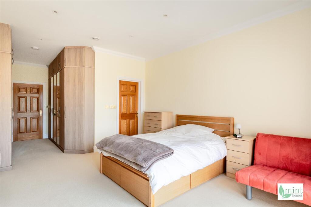 Watermark - Belvedere House-14.jpg