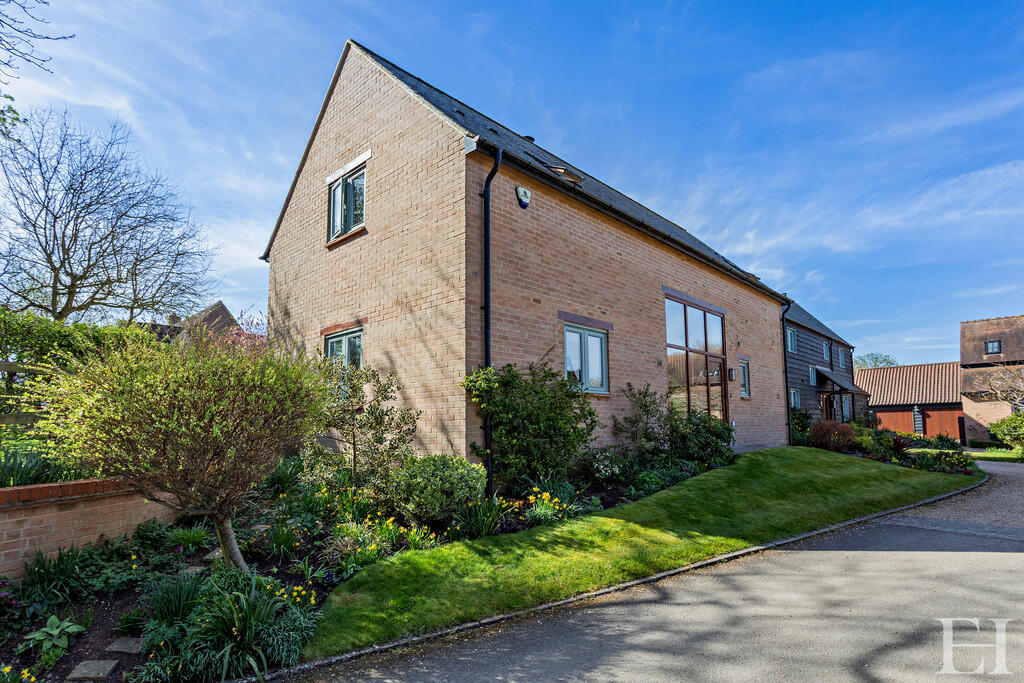 8641652-exteriorW...