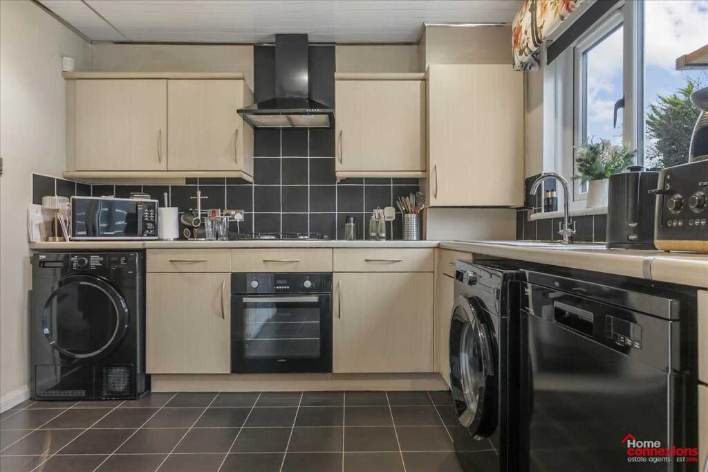 Kitchen Dining (3)