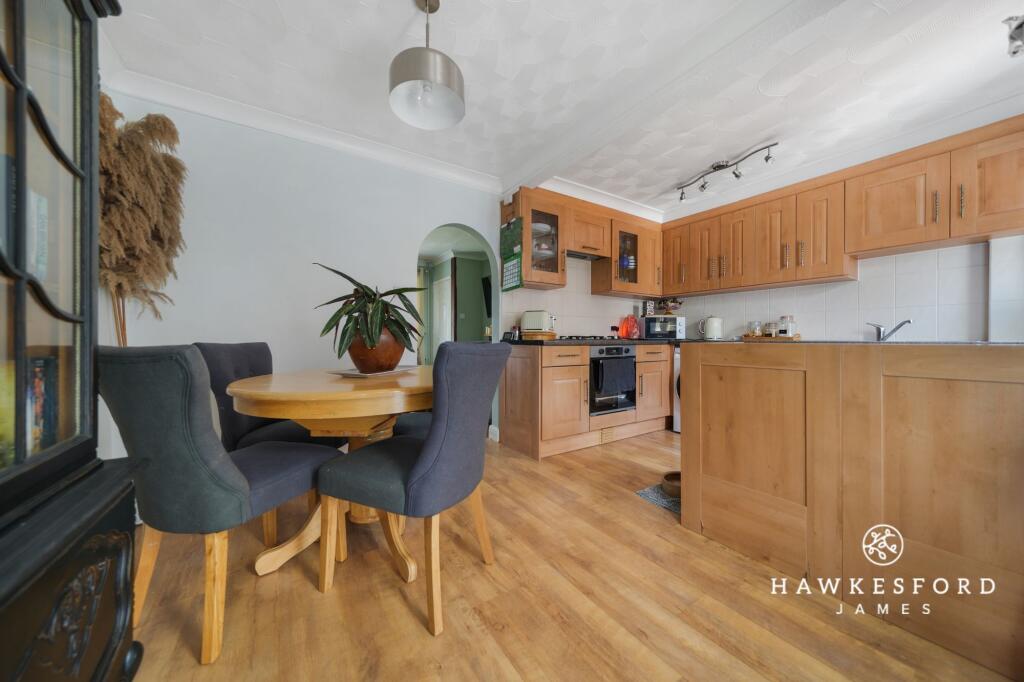 Keswick Avenue, Sittingbourne - Kitchen/diner