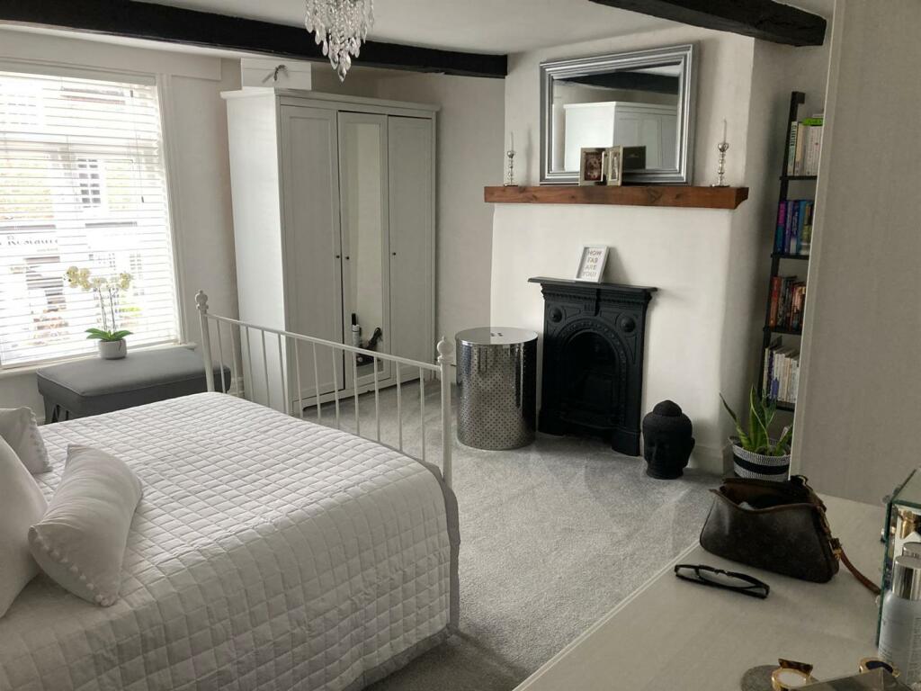 WhatsApp Image 2024-05-23 at 09.00.27_9bc6f65c.jpg