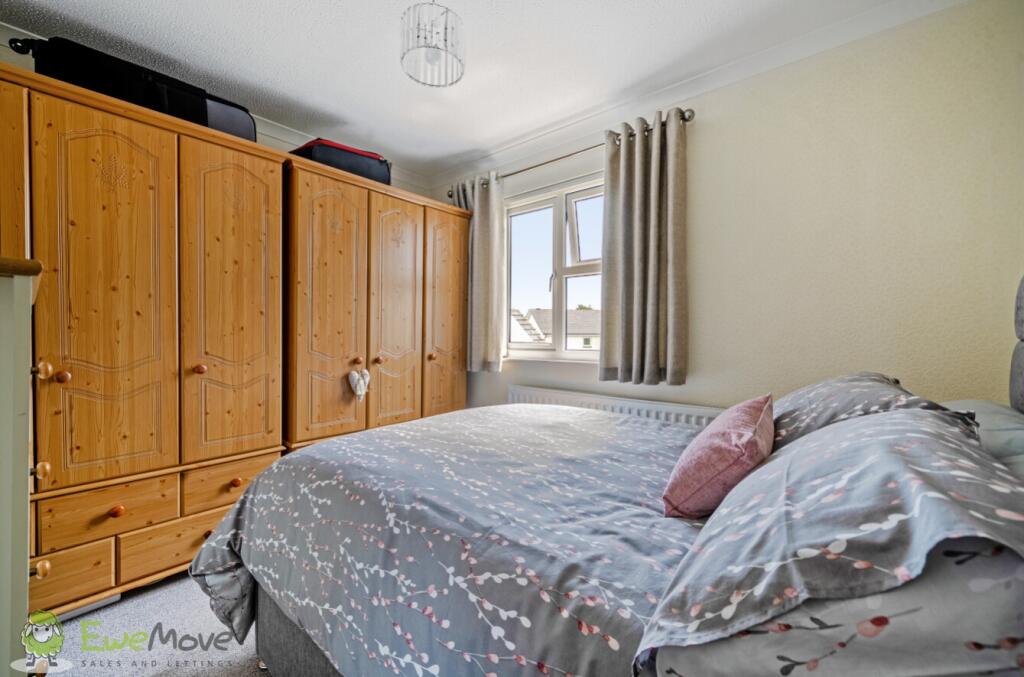 7d2992d8-d9cf-4e14-8efa-d19f0a2d762c