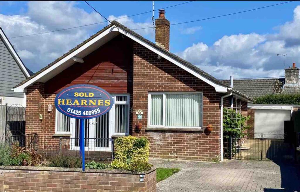 2 bedroom Bungalow for sale