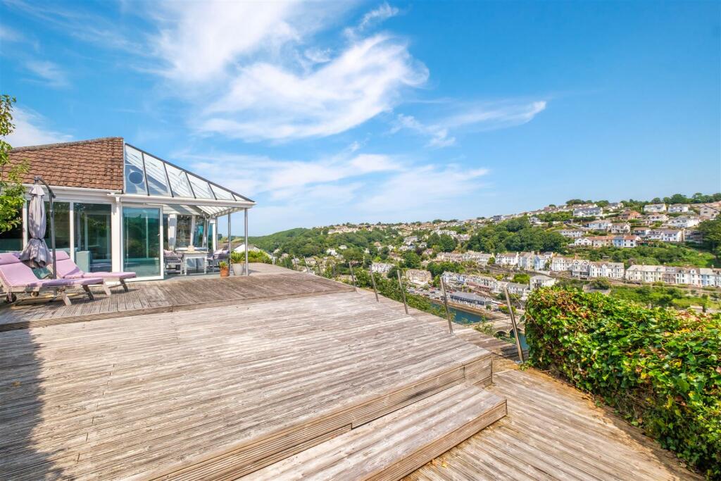 Parry Tranquil Place Looe05.JPG