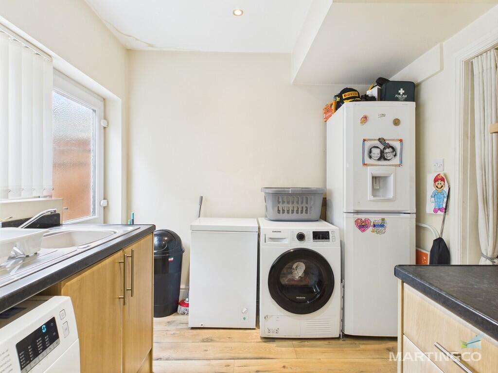 CAM03111G0-PR0353...