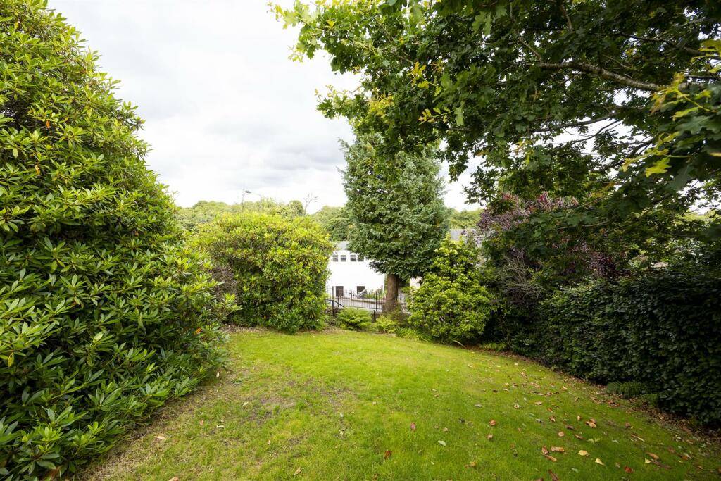 26_AUCHINLOCH_RD_LENZIE_010 - Copy (2).JPG