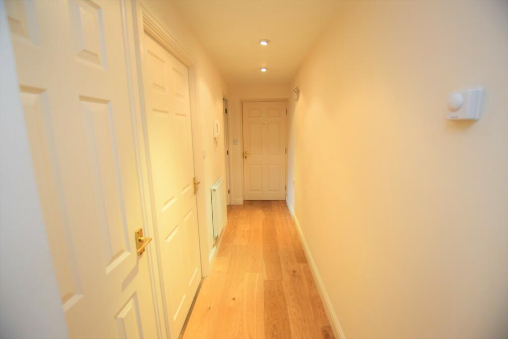 Photo 02