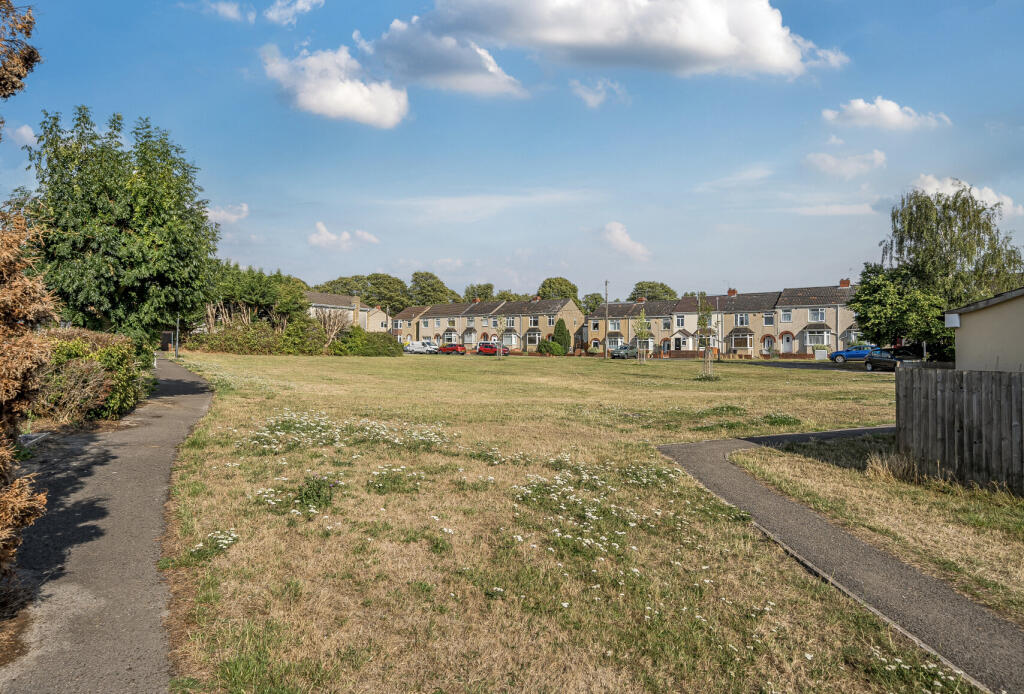 1325581-2-688a540...