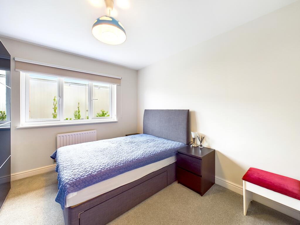 10 Farro Drive - Bedroom2