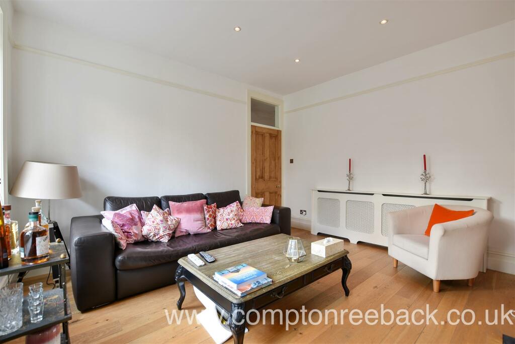 Biddulph Mansions - Reception Angled1.jpg