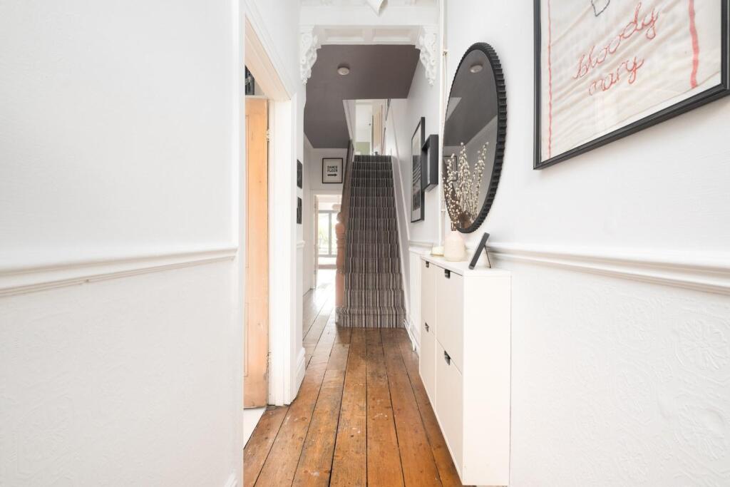 366 Wells Road, BS4--9.jpg