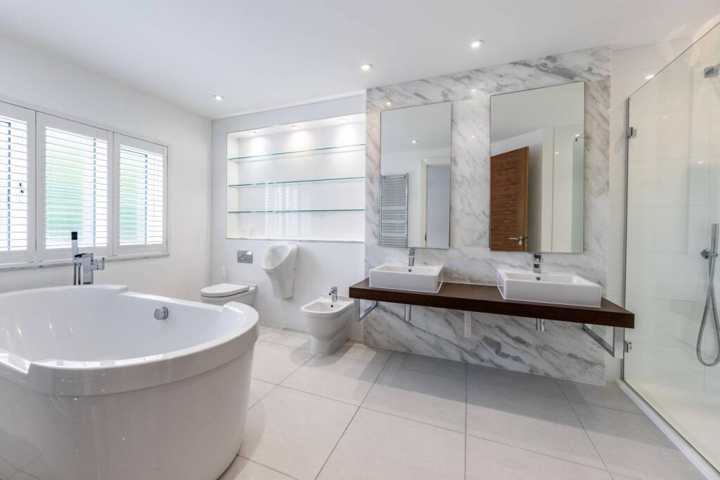 ensuite bathroom