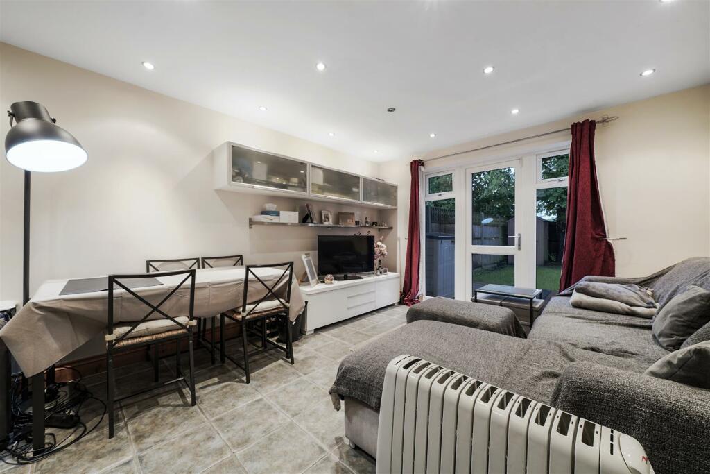 3 Sovereign Grove - YWsJZgbaCNDhpt8qkPIw.jpg