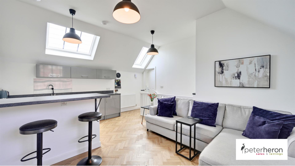 Open Plan Lounge and Kitchen