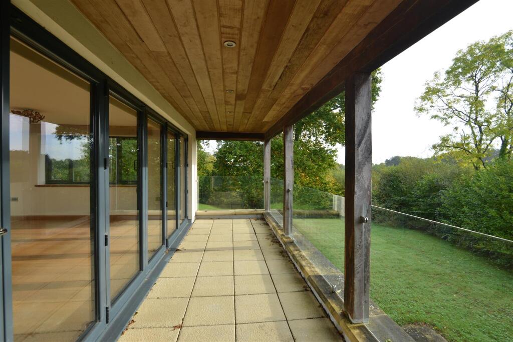 TheOak_019.JPG
