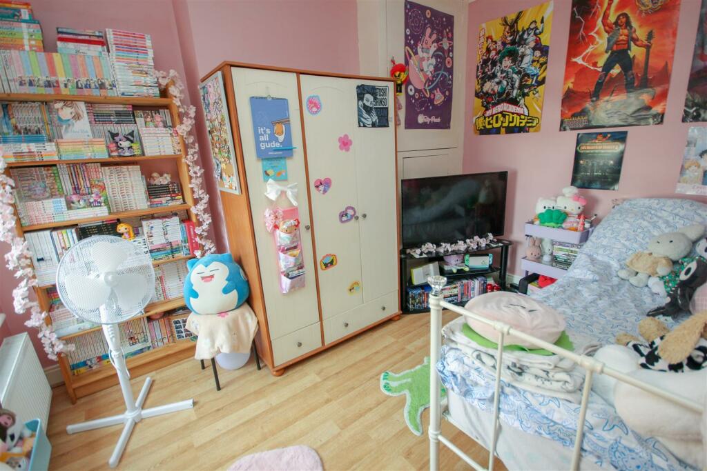 Bedroom 2.jpg