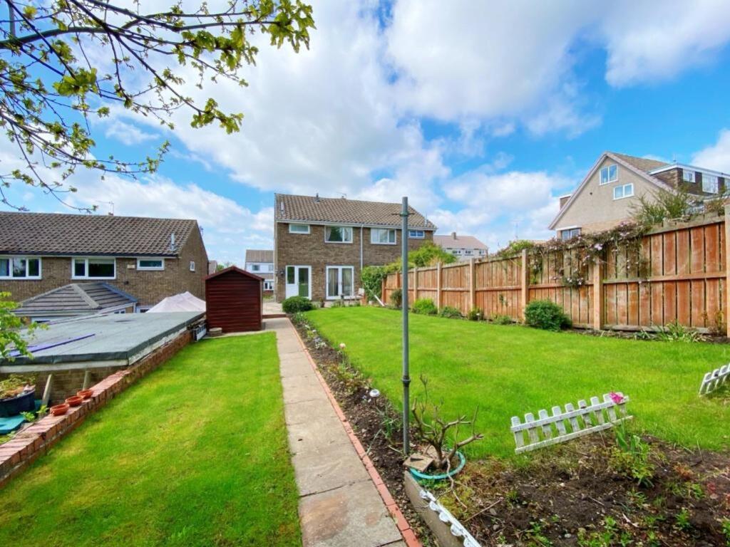 42743_30684119_IMG_15_0000