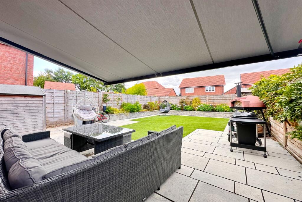 Rear Garden Patio