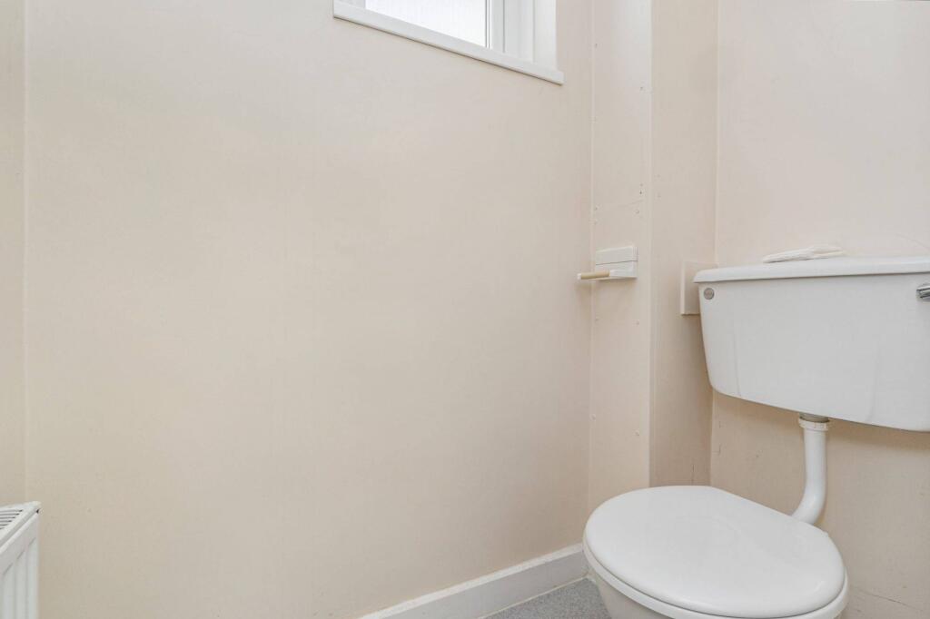 101 Aysgarth, Bracknell, Berkshire, RG12 8SF