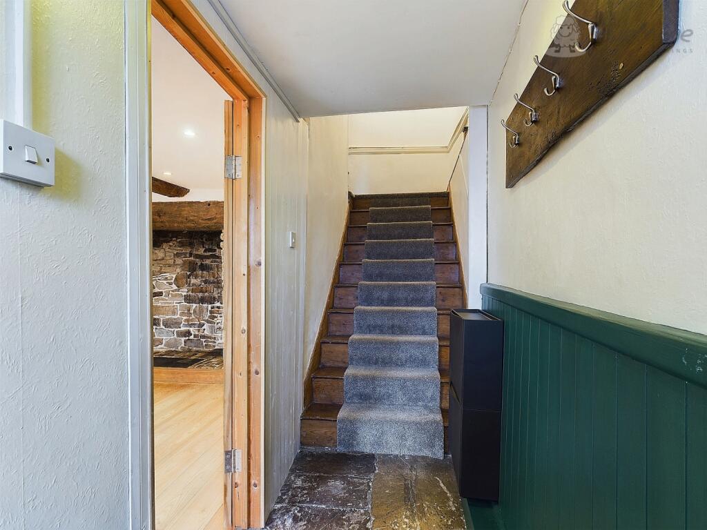 EweMove South Molton - East Street - Entrance Hall