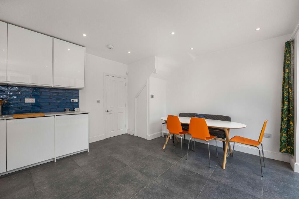 Kitchen Diner