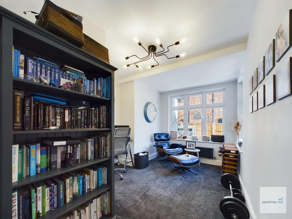 CAM03394G0-PR0174...