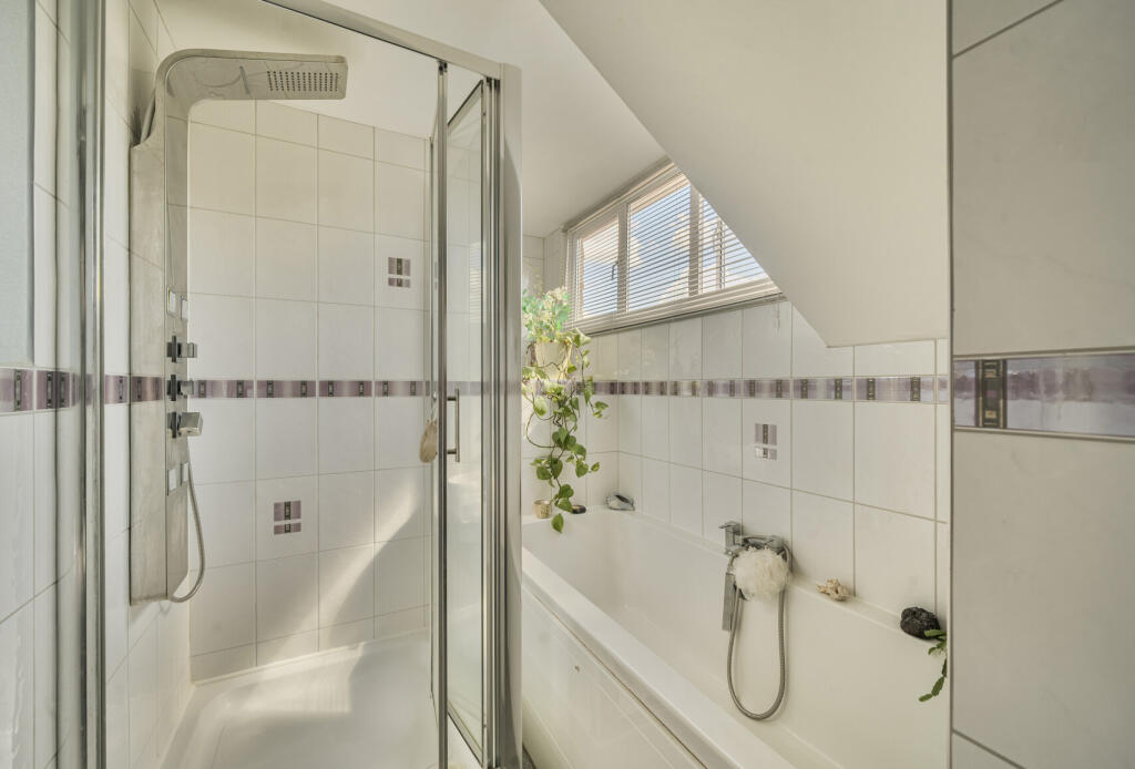 1346778-19-68bb30...