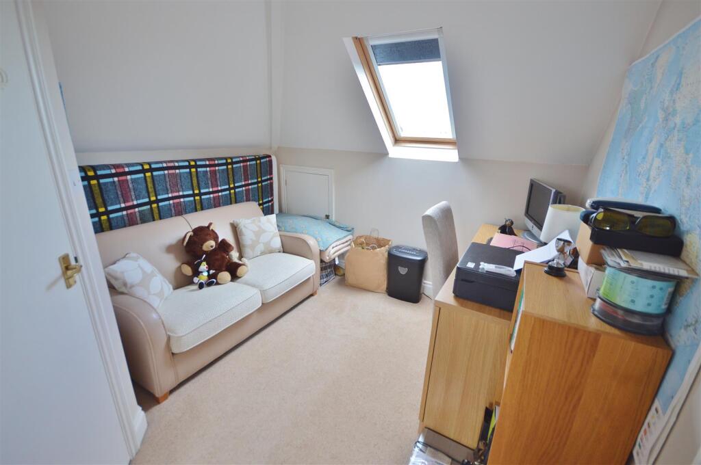 BEDROOM FOUR/OFFICE