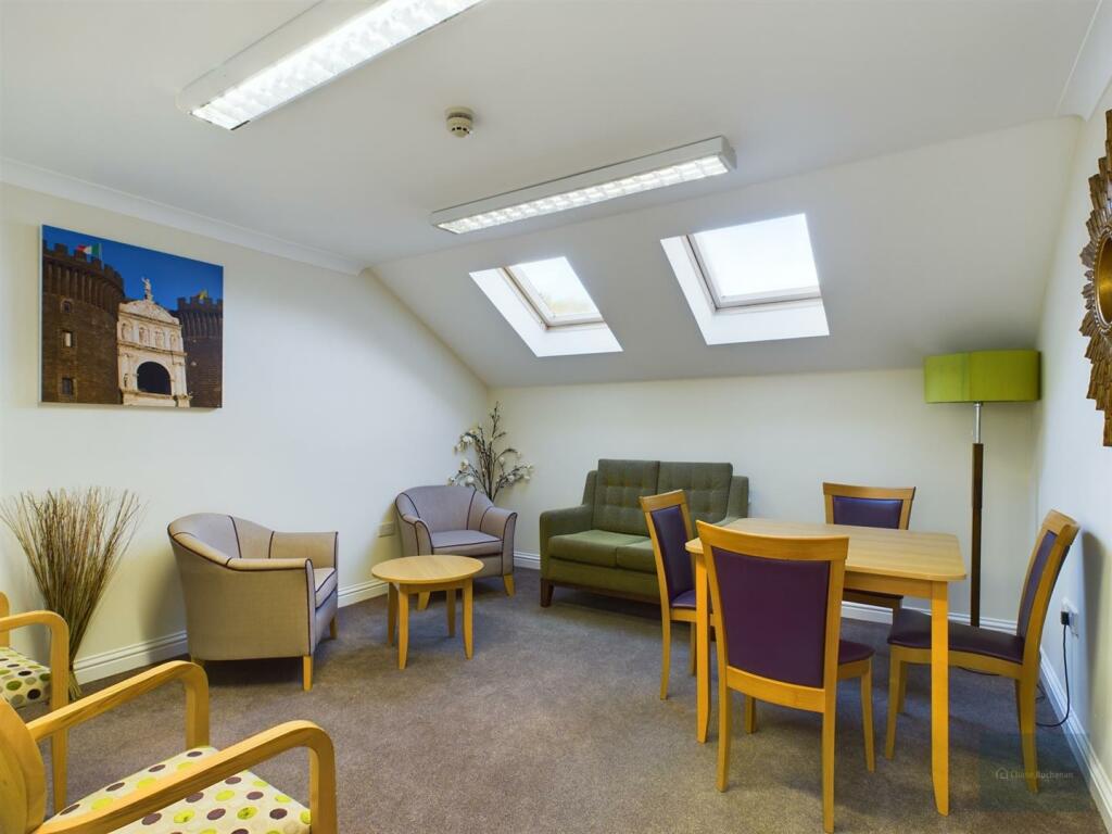 CAM02540G0-PR0075-ST