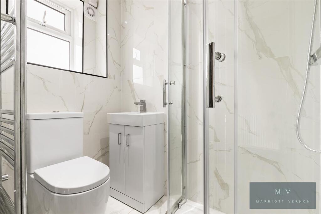 Croydon Road 76 MV-9.jpg